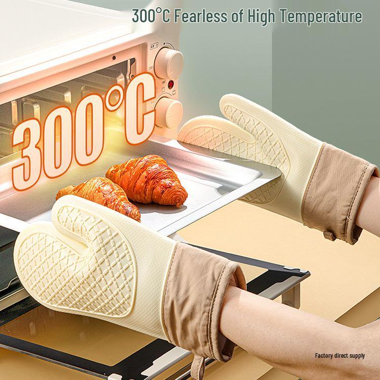 Heat-Resistant Silicone Oven Gloves: Anti-Scald, Non-Slip, Thickened for High Temperature Baking, 2025.