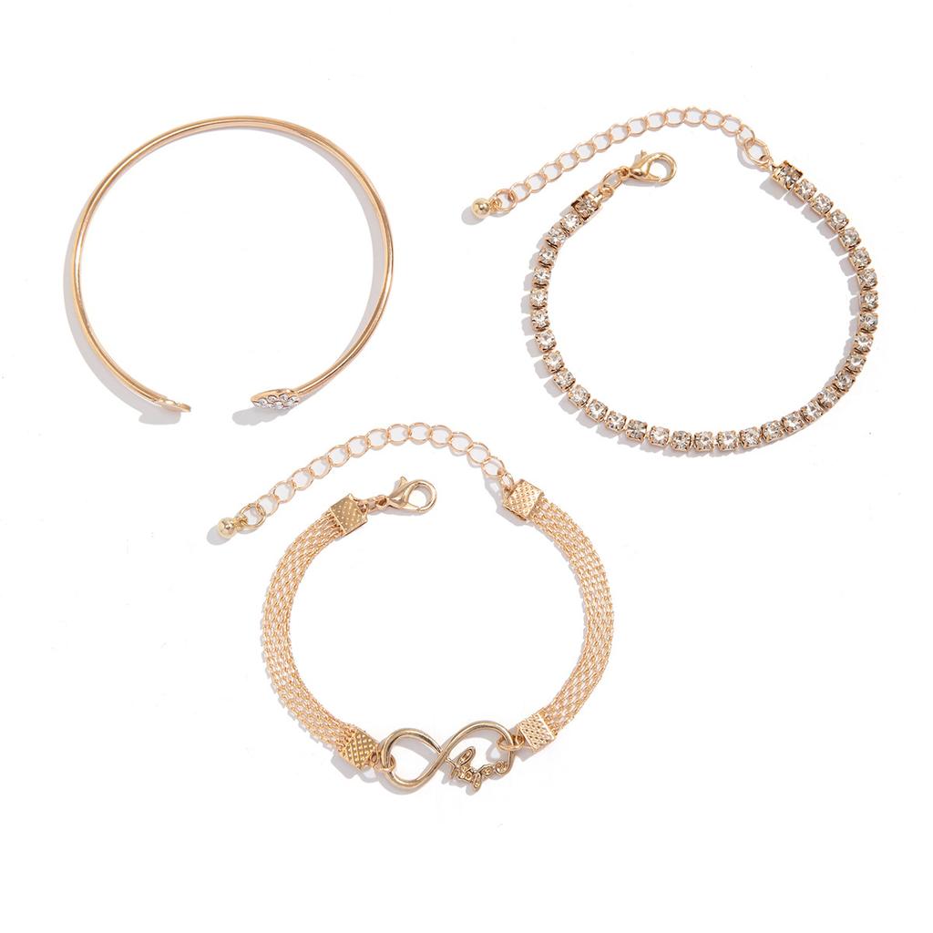 Bracelet rétro en forme de cœur avec chaîne entièrement sertie de diamants, bracelet simple géométrique micro-incrusté de strass, bracelet polyvalent pour femmes