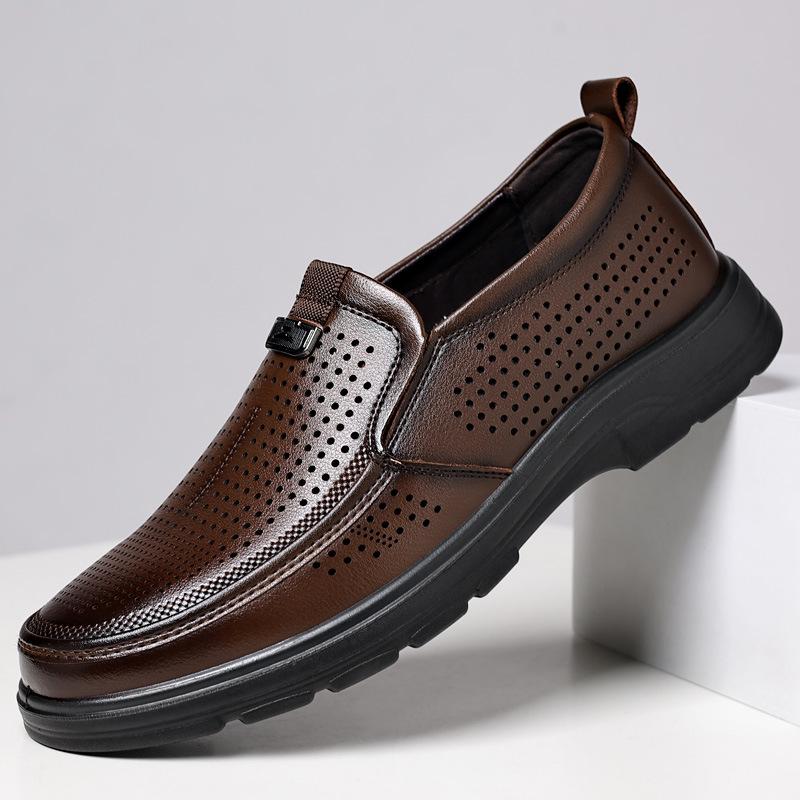 Summer New Men'S Hollow Casual Leather Shoes Breathable And Non-Stinky Foots Men'S Slip-On Soft-Soled Soft-Surface Leather Shoes