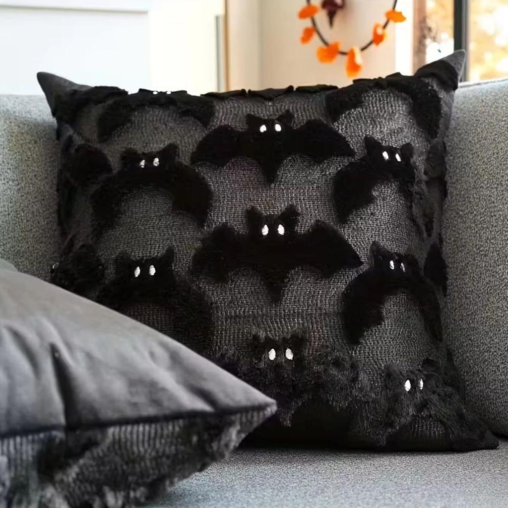 1 Bat Plush Pillowcase, Halloween Decorative Cushion Cover, 18x18 Inches, Sofa Bedroom Decoration, Without Pillow Core