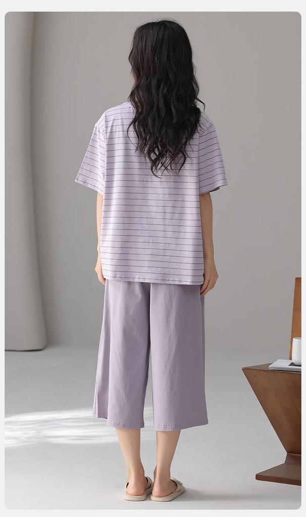 Women's Pure Cotton Pajama Set with Built-in Bra, Short Sleeve Top & 7/8 Pants - Sweet Summer Homewear.