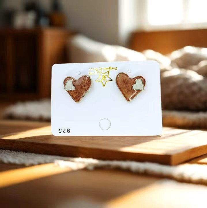 Elegant Retro French Champagne Leaf Rhinestone Pearl Earrings – Exquisite, Fashionable, Light Luxury in Various Styles