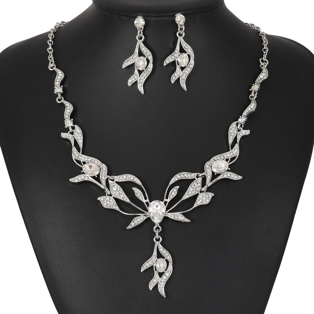 Necklace Earrings Jewelry Set Bridal Diamond Set Chain Light Luxury Niche Premium Jewelry Temperament Clavicle Chain