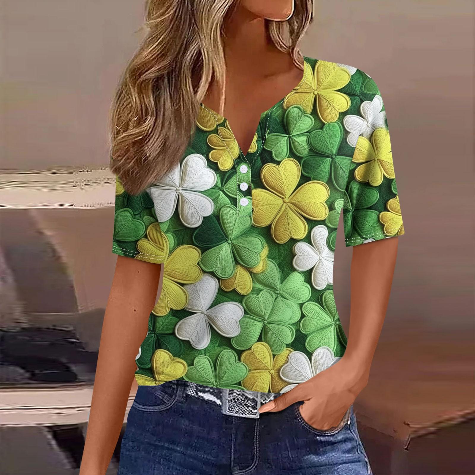 

Женская мода в стиле кэжуал. Топ с короткими рукавами и V-образным вырезом на пуговицах с принтом ко Дню Святого Патрика XL жёлтый