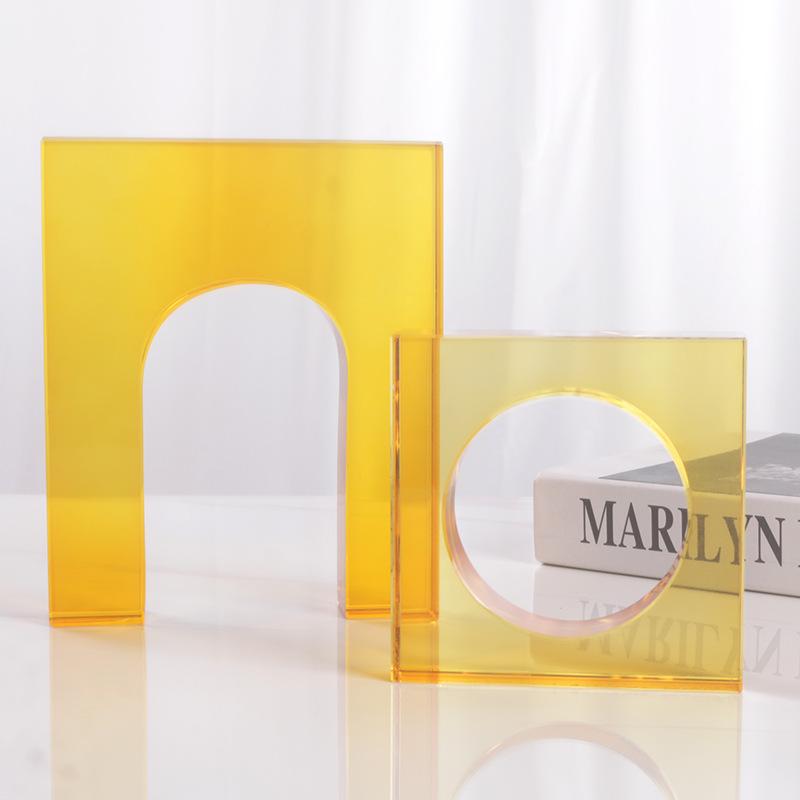 Simple and Creative Yellow Transparent Crystal Geometric Arch Decorative Ornaments Hotel Model Room Entrance Living Room Decorations