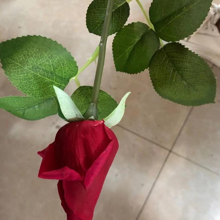 Moisturizing Rose Simulation Flower Single Lover Rose Home Decoration Valentine's Day Gift Rose Bud Bud