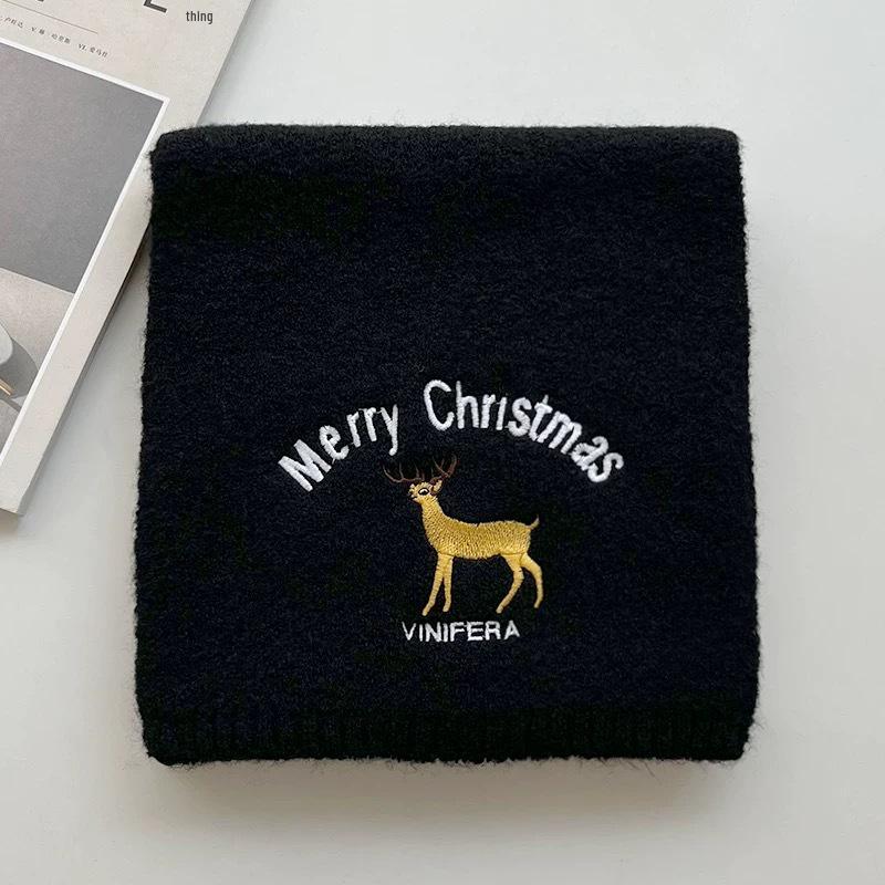 Écharpe Tricotée Mélange Laine Rouge Renne pour Femme - Style Chaleureux de Noël