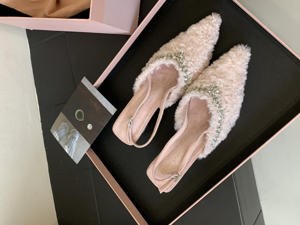 2025 autumn and winter new pointed-toed thin-heeled rhinestone sandals European and American fashion sweet bag head high-heeled fluffy shoes