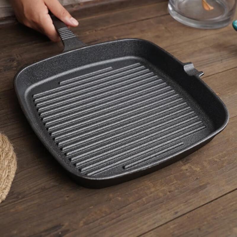 Yoshida Craftsman 24cm Striped Cast Iron Steak Frying Pan