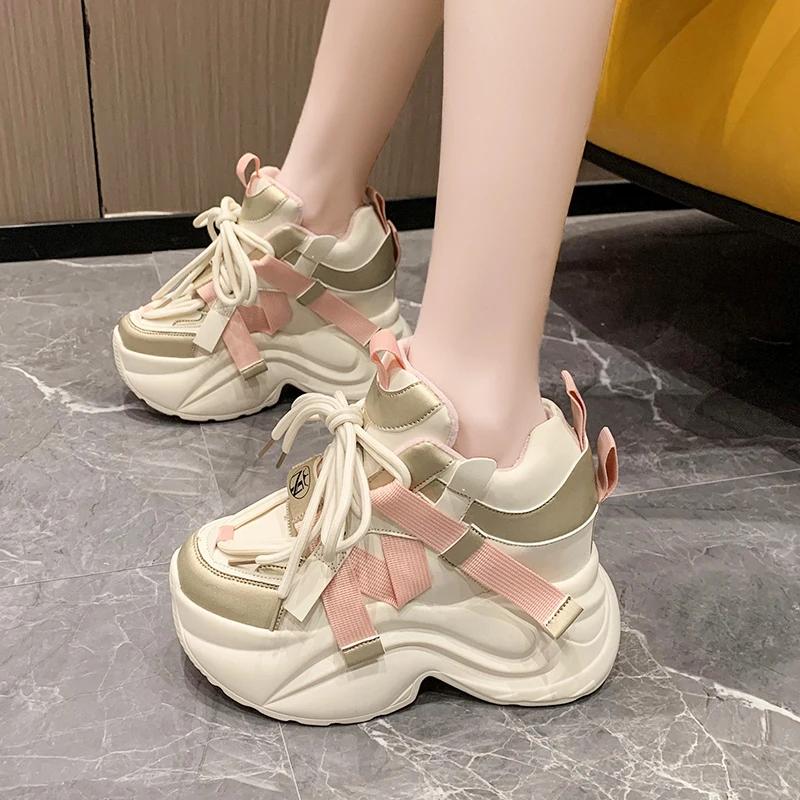 Fashion Winter Women Chunky Warm Sneakers Leather Casual Shoes 10CM Wedge Heels Platform Boots Chaussures Femme Plush Dad Sneaker