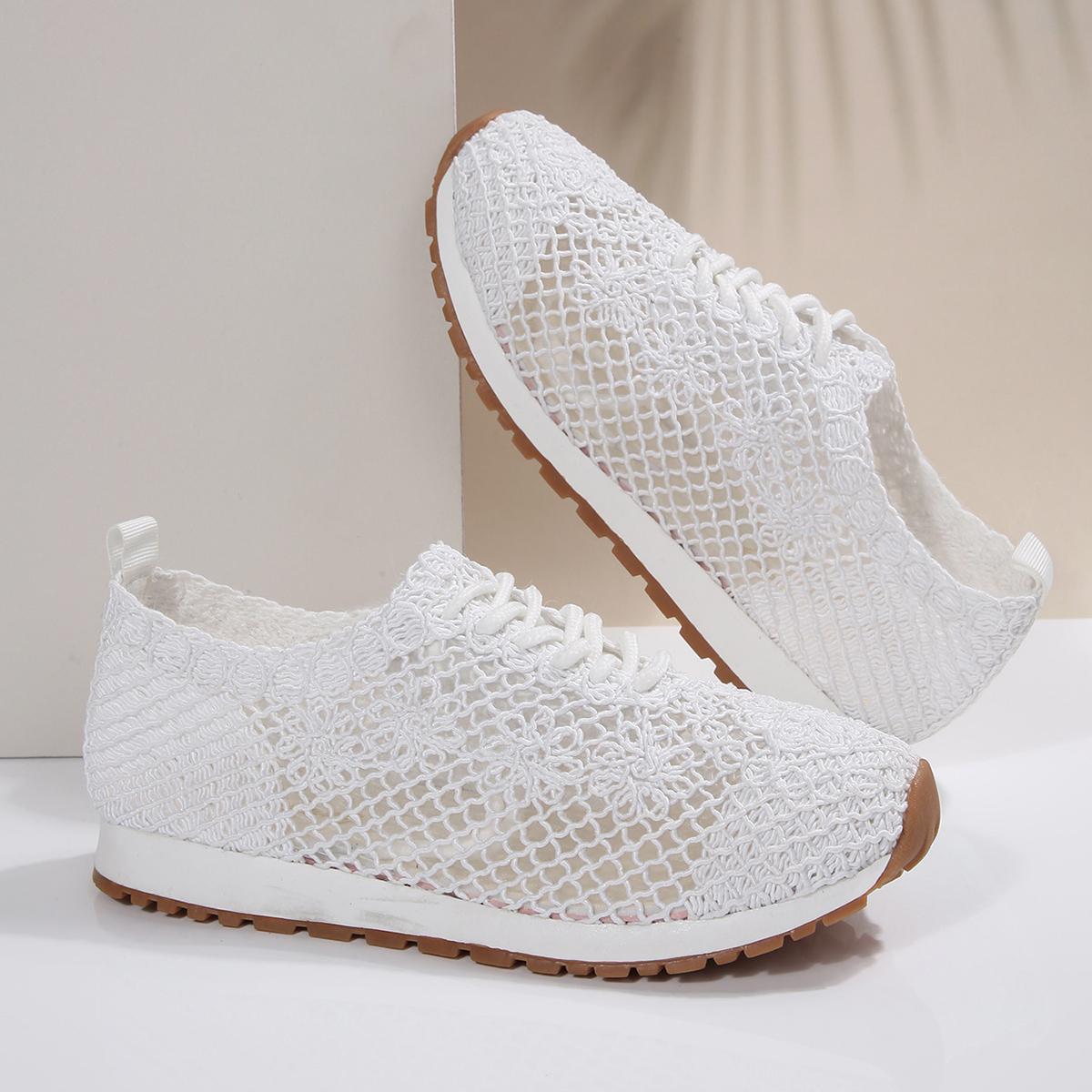 

Fashion Women s Casual Flats Sports Shoes Mesh Breathable Trainers Ladies Shoes Platform Female Sneakers for Women Basket Tenis Feminino 43 белый