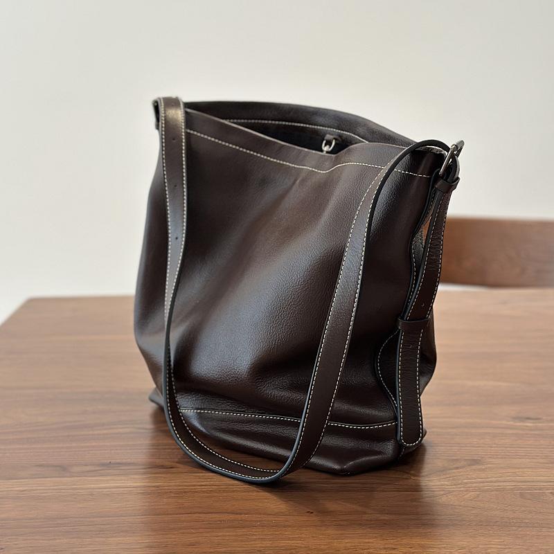 Johnature Leisure Large Capacity Soft Cowhide Women's Bag Genuine Leather Texture Versatile Shoulder Bag