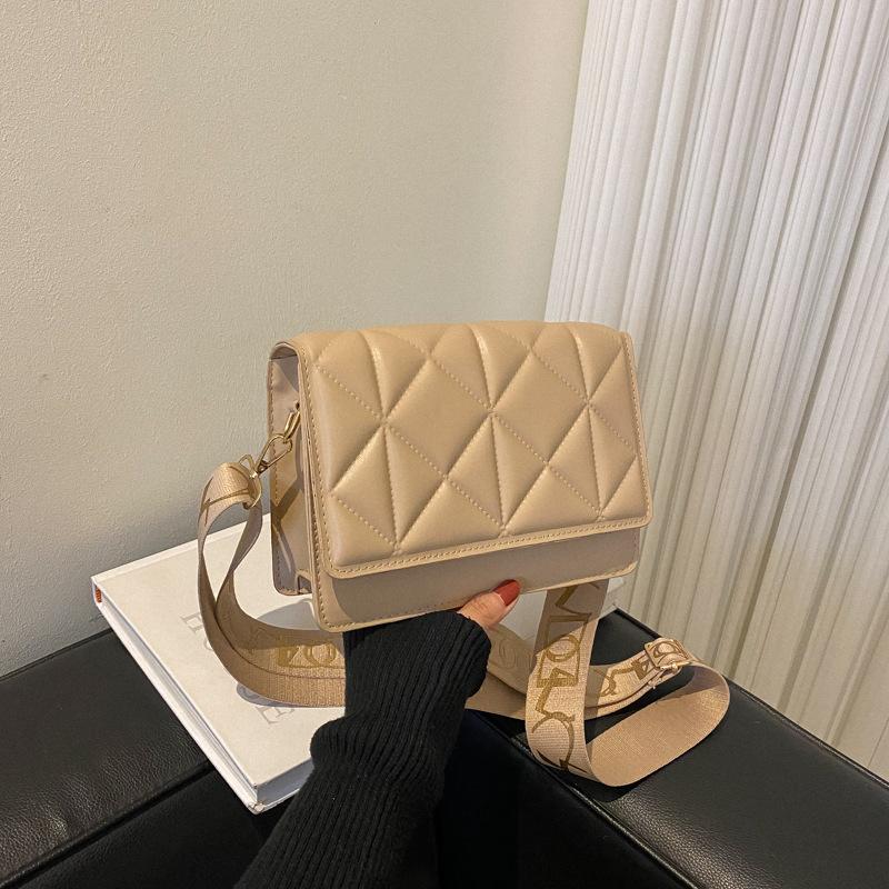 Fashi embossed flap women's crossbody bag, mini handbag, luxury square shoulder bag, plaid casual bag, waist bag