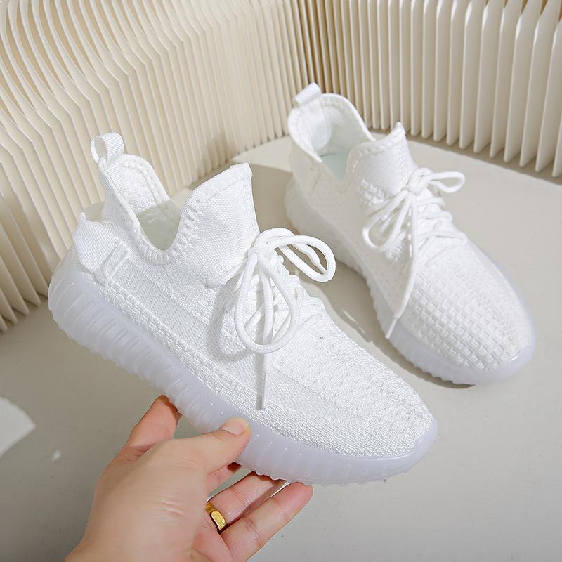 

Новые кокосовые туфли, одинаковые для мужчин и женщин, летние дышащие кроссовки с плетением Flyknit, повседневная спортивная обувь, парные сетчатые кроссовки 35 women's size белый