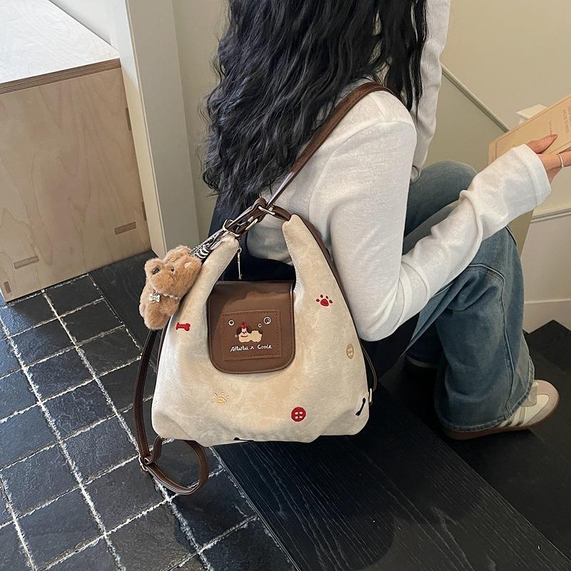 New spring and summer popular women's bags versatile niche large capacity shoulder messenger bag commuter backpack