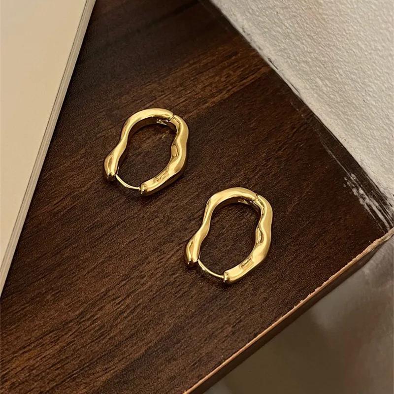 

Women s Irregular Geometric Gold Ear Buckles, Minimalist Cool Style Personalized Ear Cuffs, Party Statement Jewelry