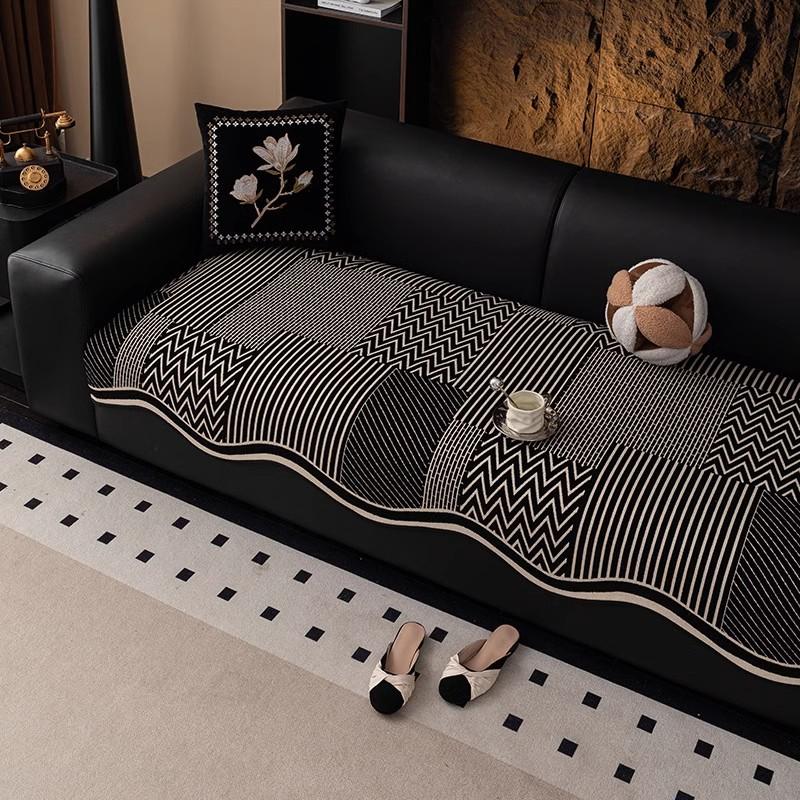 Pokrowiec na sofę z szenili na cały sezon, antypoślizgowy, ochraniacz na sofę, uniwersalny, z nieregularnym paskowanym falistym nadrukiem, poduszka na sofę