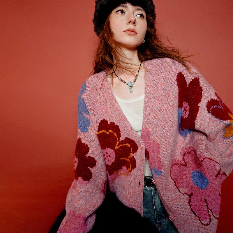 Chuyu Women's V-Neck Jacquard Floral Knit Cardigan