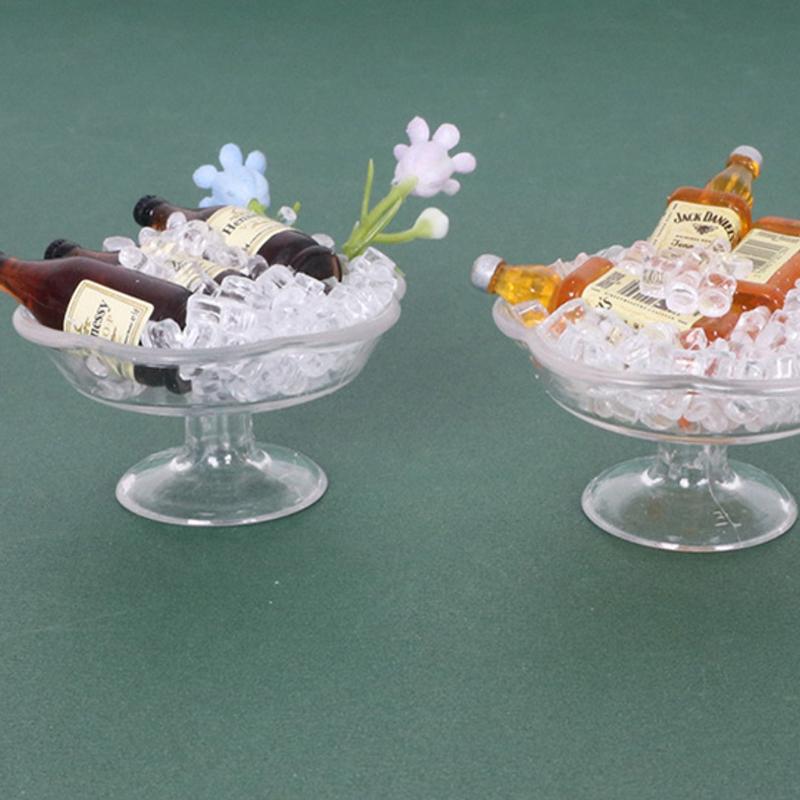 1 Set 1/12 Dollhouse Resin Mini Ice Bottle Kit Simulation Drink Model Toy Miniature Landscape Decoration Diy Accessories