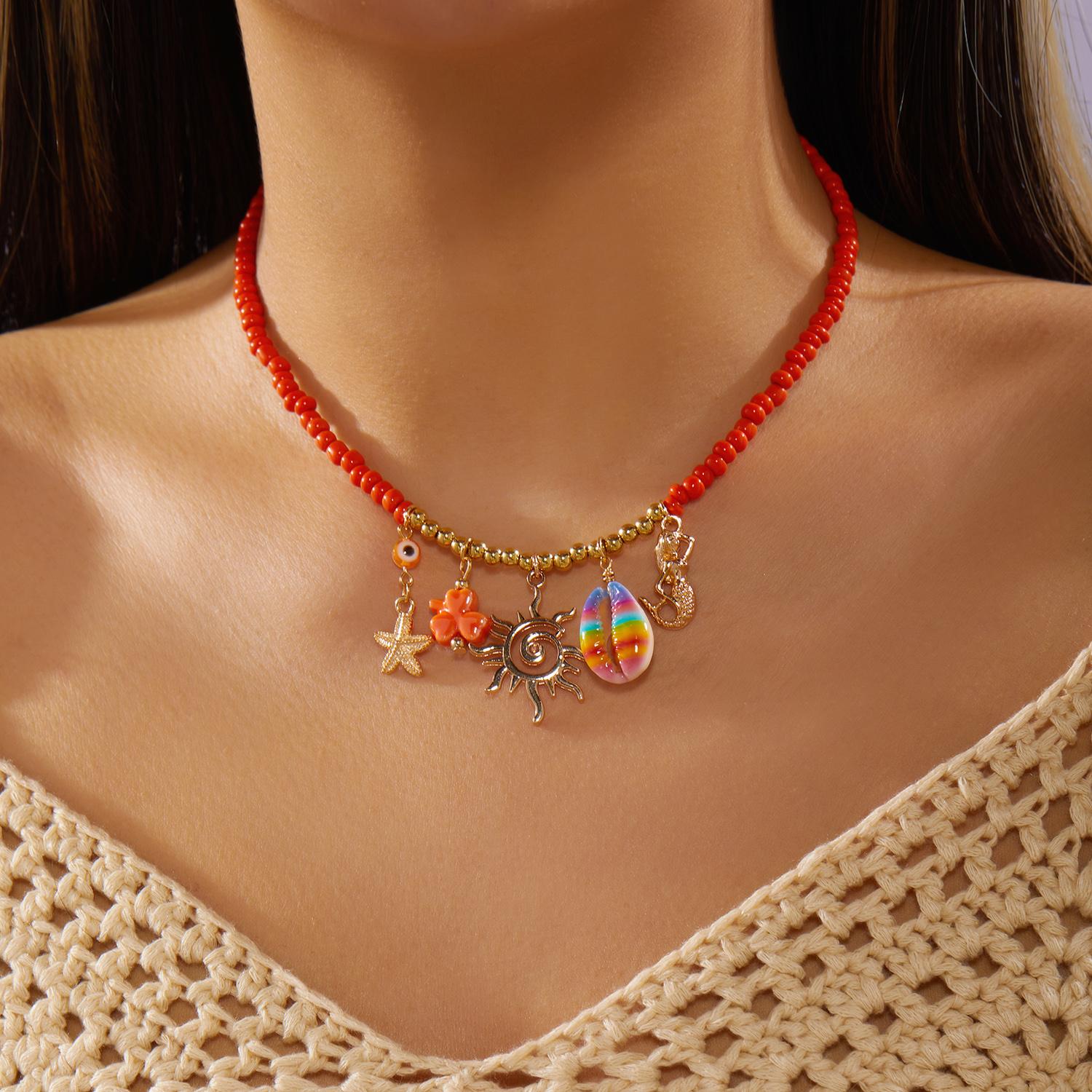 

Bohemian Starfish Shell Pendant Necklace For Women Handmade Rice Beads Sun Coral Conch Pearl Beaded Choker Beach Party Jewelry