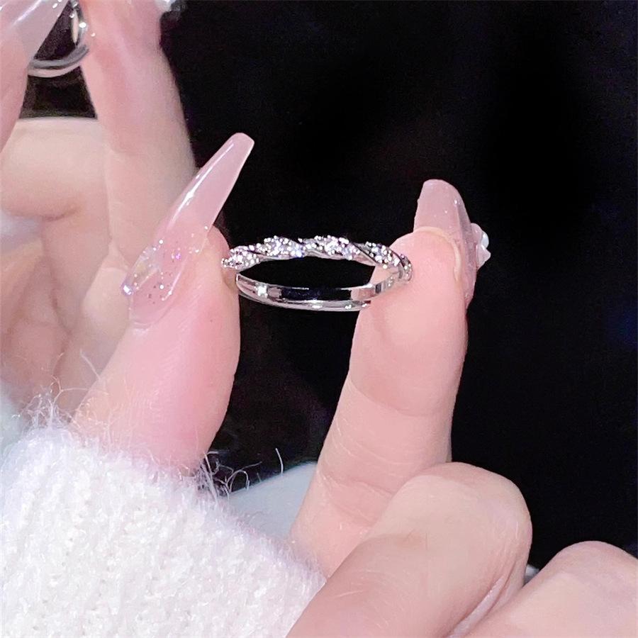 Twist winding zircon plain ring, women stacked wearing ins design unique ring