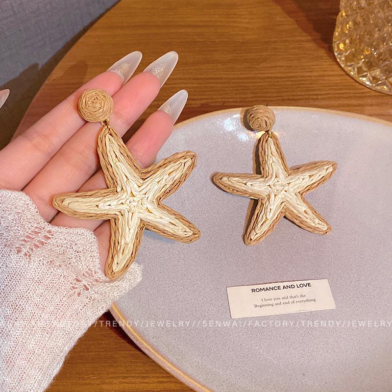 Starfish Raffia Woven Earrings Women's Vacation Style Light Luxury Stud Earrings Retro Earrings