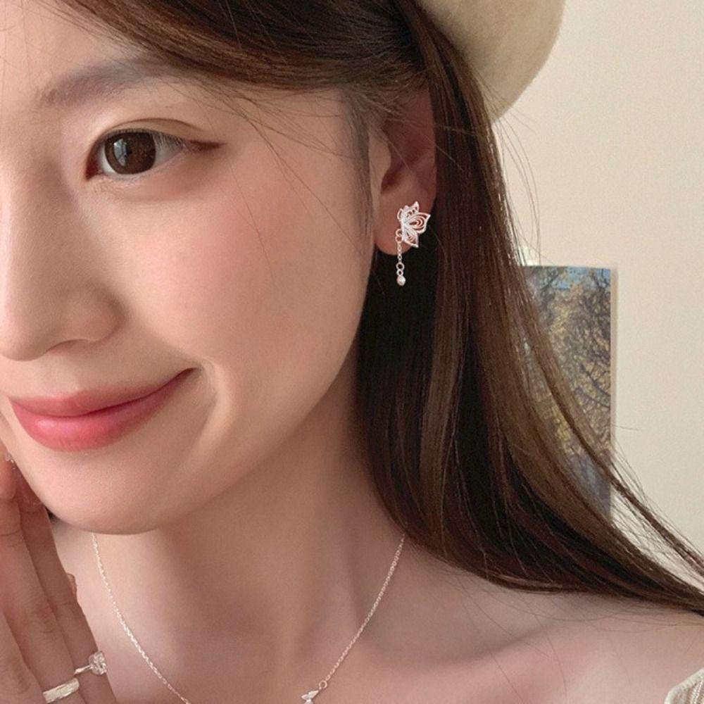 Creative Hollow-out Drop Earrings New Design Sweet Tassel Earrings Butterfly Earrings  Daily Wear