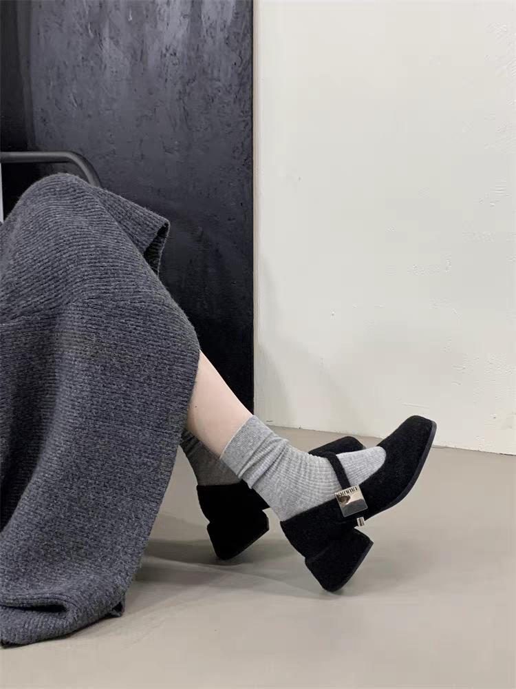 

[youshilai] Square head woolen thick heel single shoes women s high heels French temperament shallow mouth Mary Jane shoes women 35