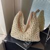 Dámská slaměná taška tote s velkou kapacitou, vintage dovolenková taška přes rameno, všechno ležérní kabelka, designová dutá letní plážová taška