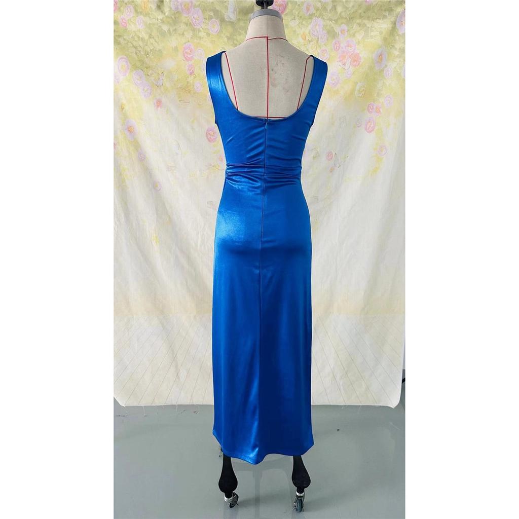 Elegant Sleeveless Slit-Hem Slimming Evening Gown