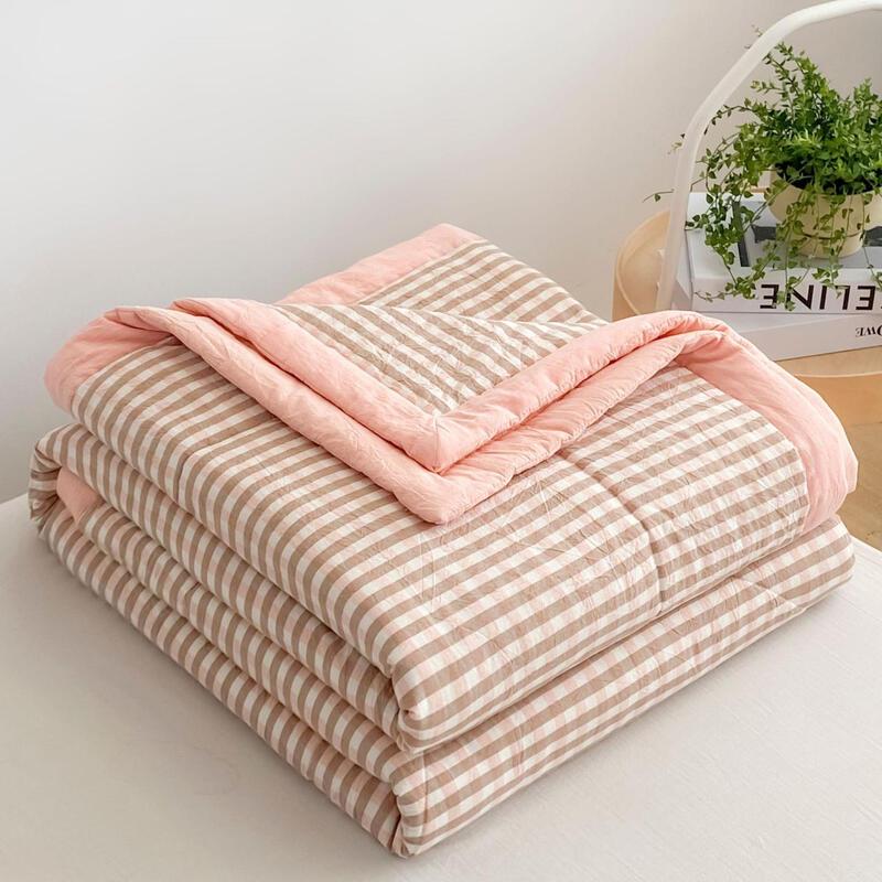LISM All-Season Washed Cotton Quilt
