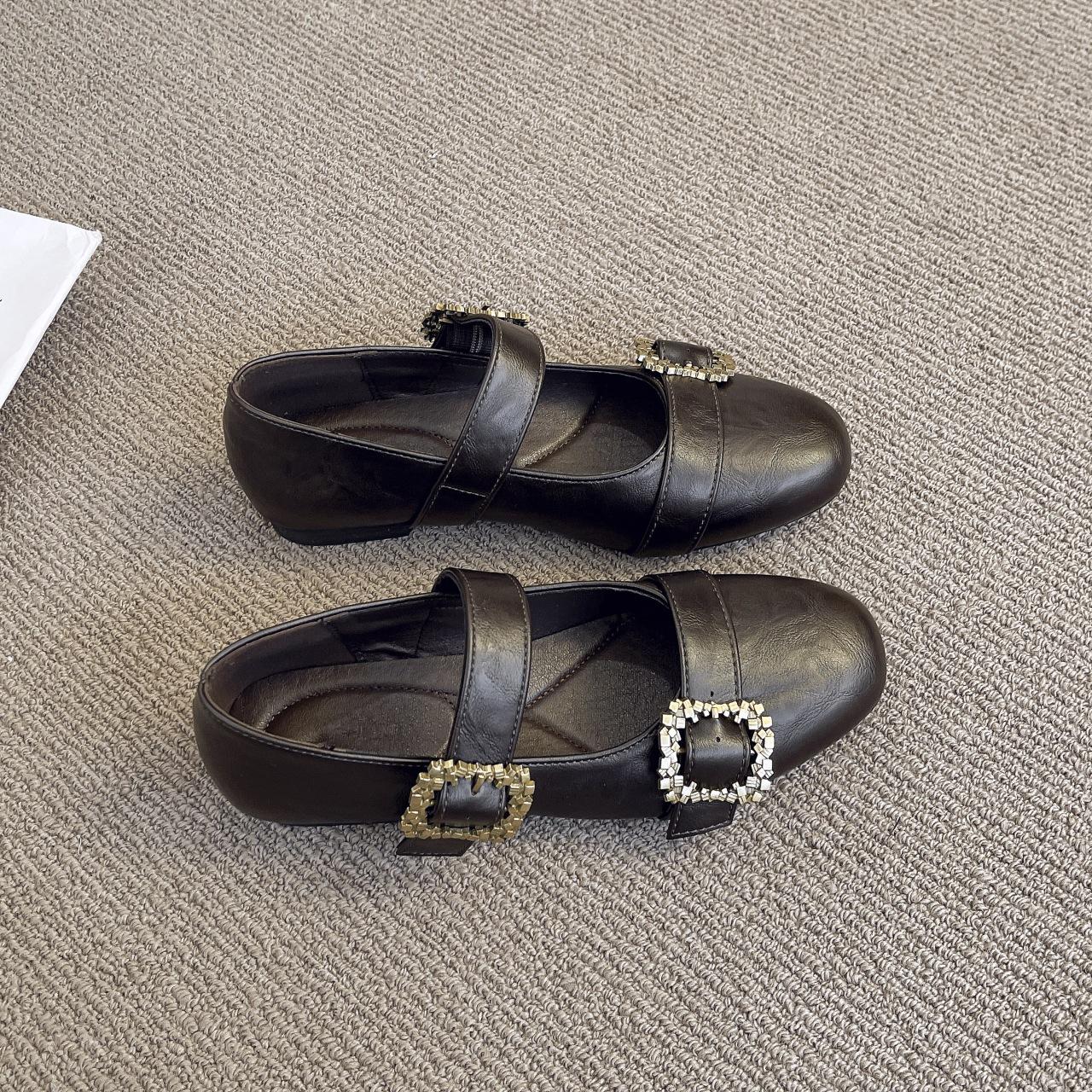 

Black retro round head inner height increase flat bottom shallow mouth single shoes women s 2025 new autumn versatile French Mary Jane shoes 40 коричневый