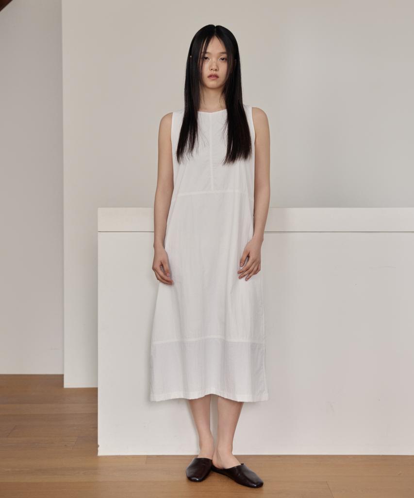 38 Come On Common Relaxed Sleeveless Dress (White)