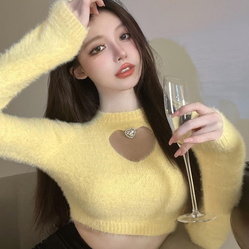 Women's Knitted Plush Long Sleeve Round Neck T-Shirt  Heart-Shaped Hollow Out Solid Color Versatile Cropped Top