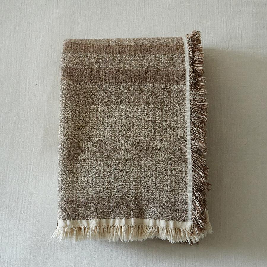 Retro Blanket King Size 80% Cotton 20%Linen Yarn Dyed Jacquard Tassel Blanket Sofa Bed Cover Blanket Bedspread On The Bed
