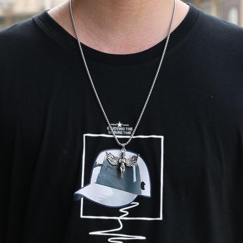 Versatile Hip-hop Necklace Men's Fashion Brand Street Pendant Bungee Sweater Chain Accessories Pendant