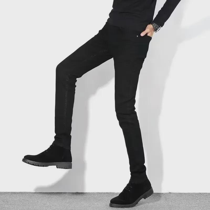 Men's Pure Black Stretch Straight Jeans