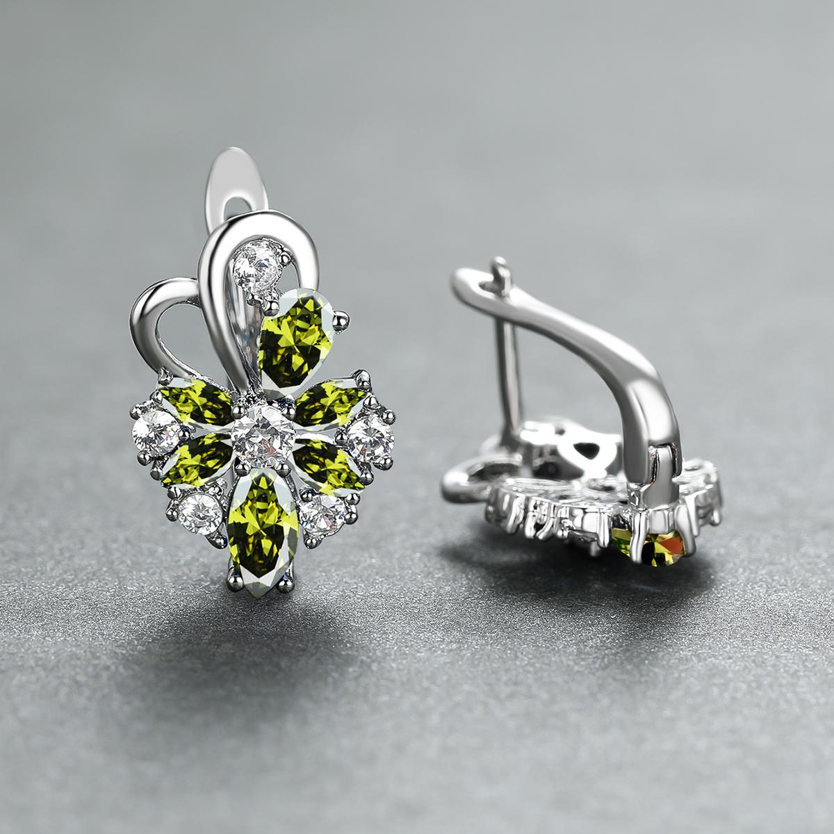 

1 пара, серьги-клипсы в виде капли воды, синие, розовые, фиолетовые, цвета морской волны, с лепестками цветка, в цветочном стиле серебряный/оливковое зеленый