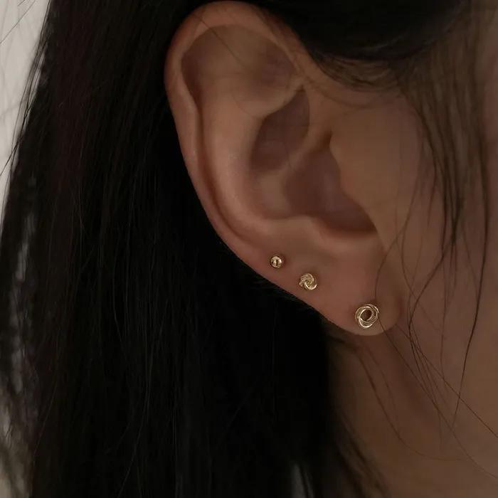 14k tripple circle line piercing