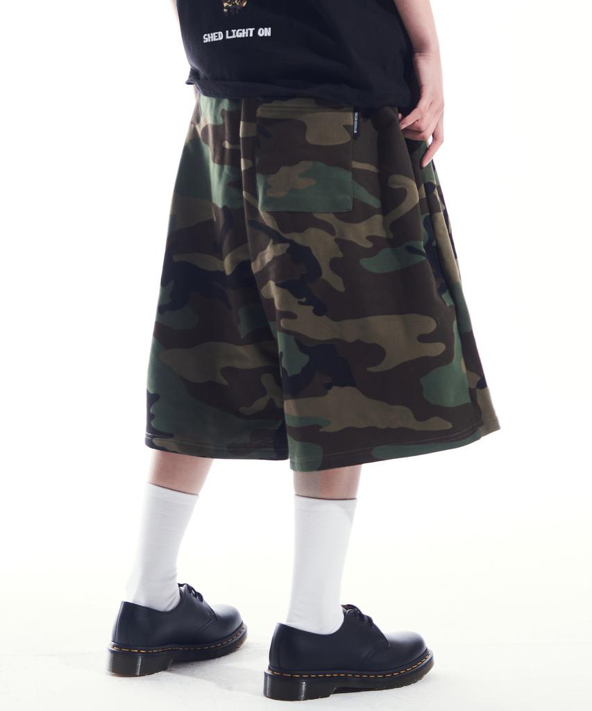 ELIMENO El Camouflage Double-Pleat Heavy Bermuda Pants
