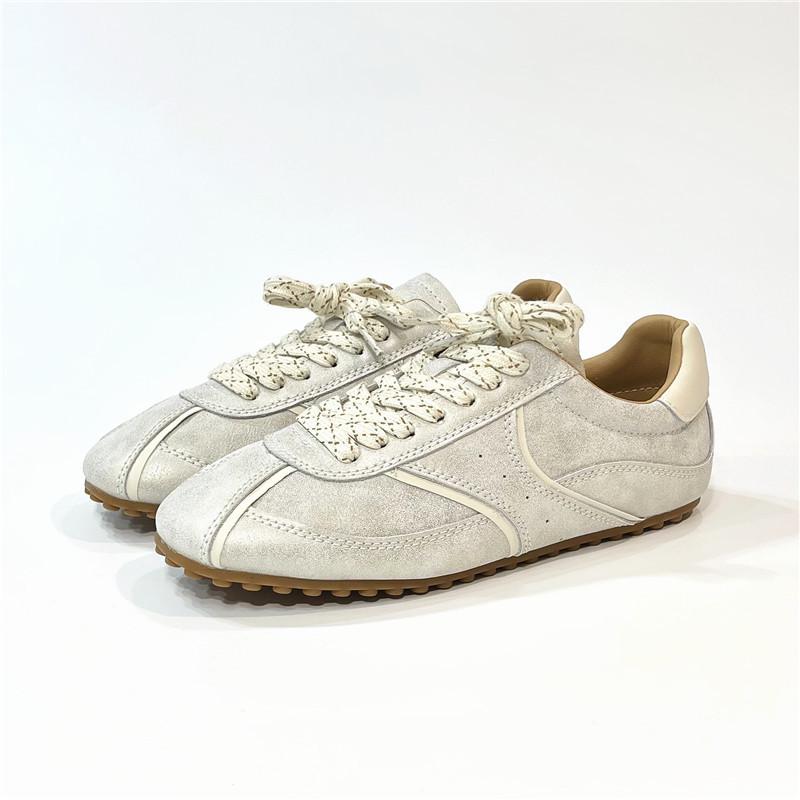 Retro Forrest Gump German training shoes women's 2025 spring and summer new flat-soled white shoes comfortable and lightweight fashion casual board sh