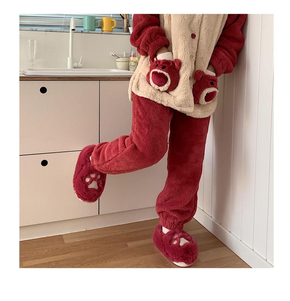 Women's Cute Korean Style Heart Plush Winter Slippers with Cat Paw Design and Soft Full Heel