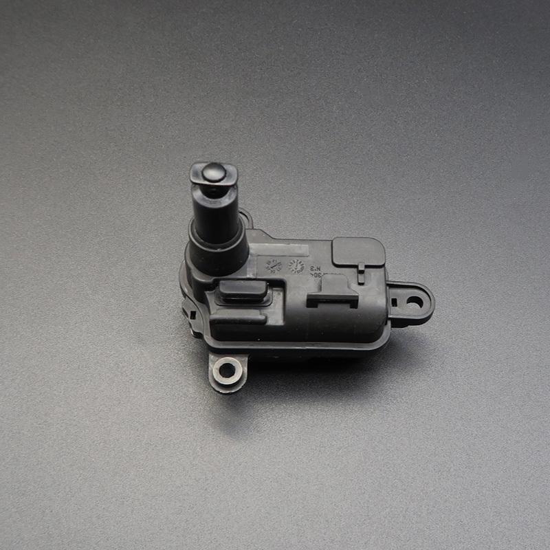 5GE810773B VW Tiguan Golf Tiguan Yakıt Deposu Kapı Kilit Motor Aktüatör Kontrol Ünitesi Siyah Yüksek Kalite Otomotiv Aksesuarları İçin