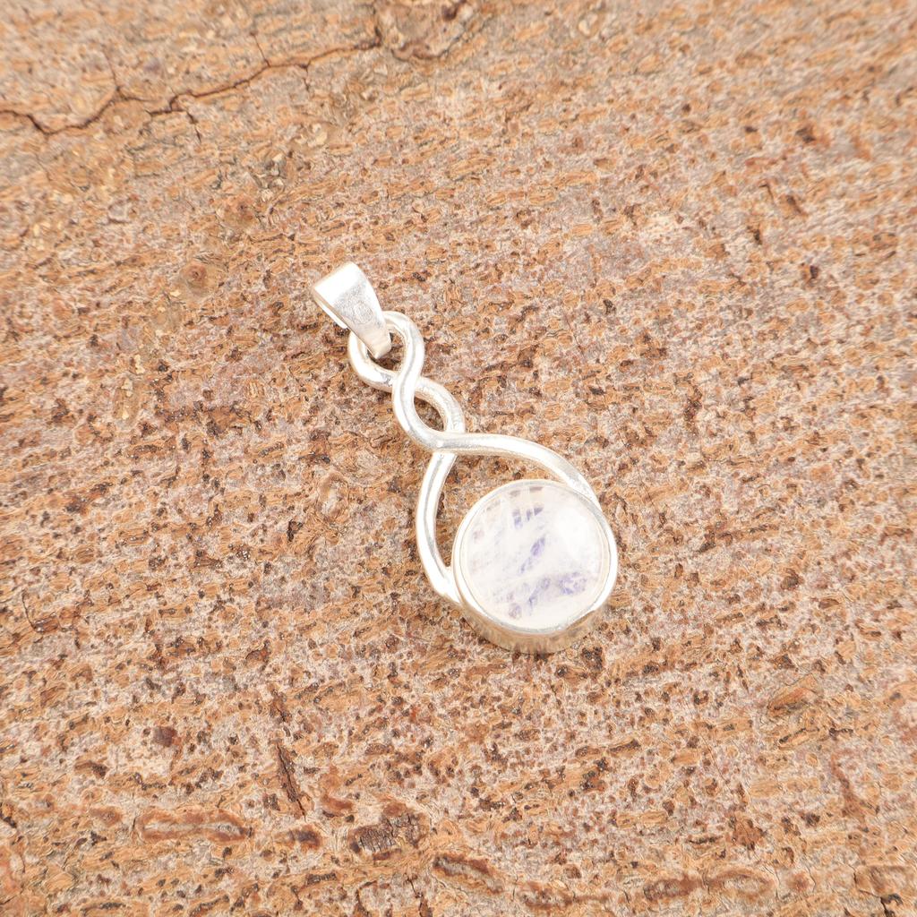 Rainbow Moonstone Gemstone Jewelry, 925 Solid Sterling Silver Pendant, Handmade Beauteous Silver Jewelry, Moonstone Designer Pendant For Gift