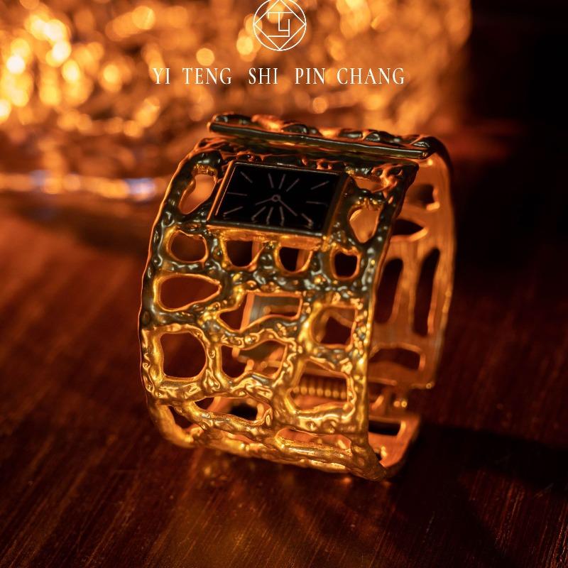 Retro Brass Electroplated Real Gold Watch Style Temperament High Cold Necklace Bracelet Women's Model