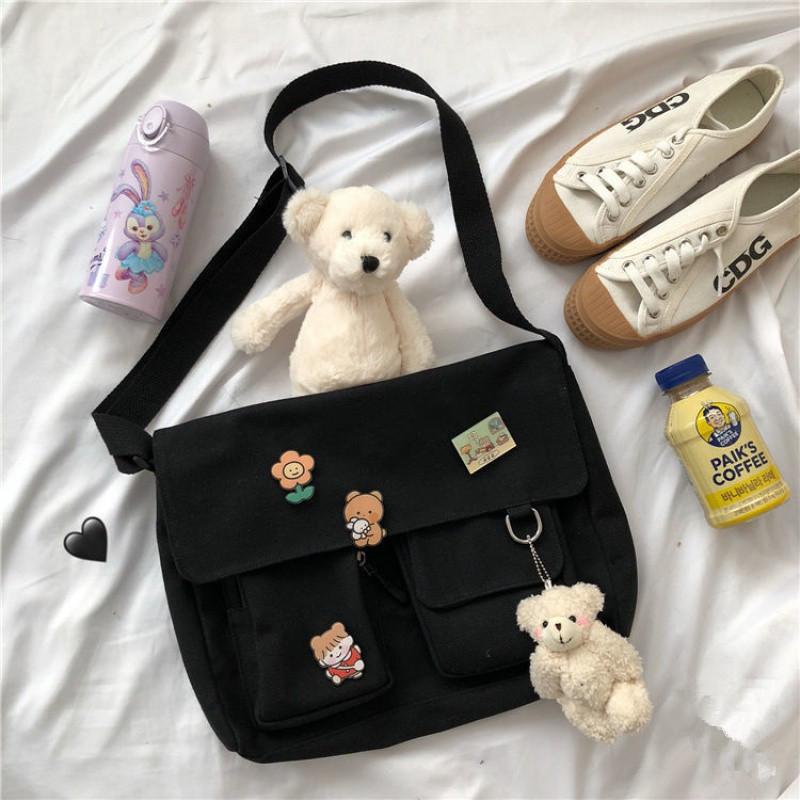 Japanese Harajuku Cute Retro Girl Shoulder Bag Chic Badge Canvas Crossbody School Bags Student Solid Color Messenger Bag Satchel