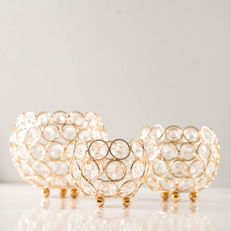 Wedding Props Crystal Balls Romantic and Creative Desktop Decorations Retro Hollowed Out Candle Holders Iron Candle Cups