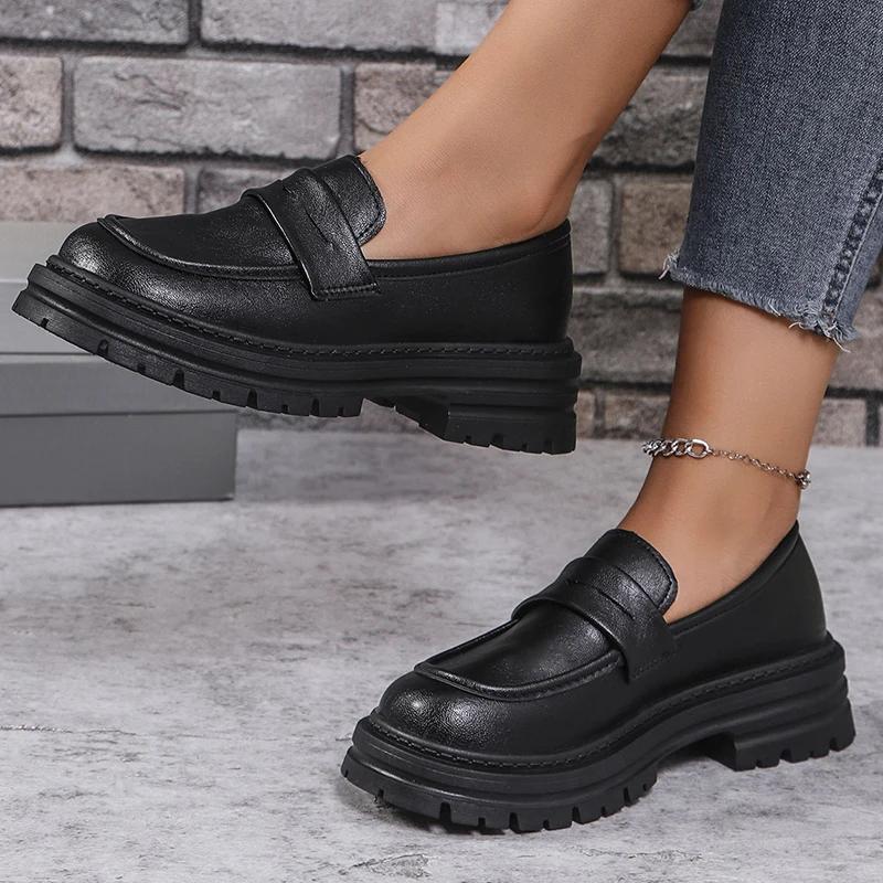 Lucyever Metallkjede Plattform Loafers Kvinner Pluss Størrelse Tykk Bunn Kontor PU Lær Sko Kvinne Slip On Retro Jk Uniform Sko
