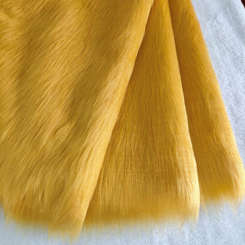 Tessuto Peluche Imita Pelliccia di Volpe 5cm Disponibile (Taglia piccola) per Tappeti e Abbigliamento