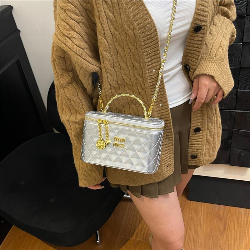 Geantă de mână premium geantă pentru femei nouă modă lanț cu diamante geantă cutie versatilă geantă de umăr messenger